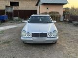 Mercedes-Benz E 280 1997 года за 2 800 000 тг. в Алматы – фото 2