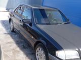 Mercedes-Benz C 200 1998 года за 1 900 000 тг. в Кокшетау