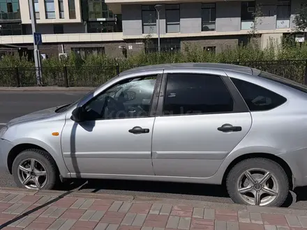 ВАЗ (Lada) Granta 2190 2015 года за 1 900 000 тг. в Астана – фото 3