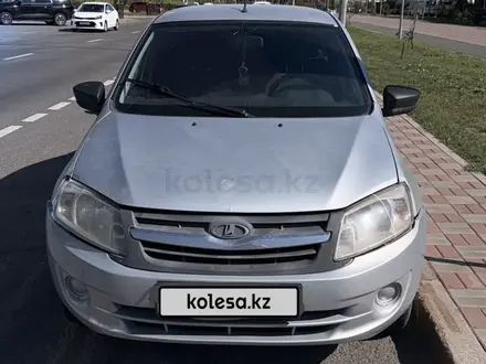 ВАЗ (Lada) Granta 2190 2015 года за 1 900 000 тг. в Астана