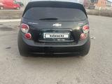 Chevrolet Aveo 2014 годаүшін3 100 000 тг. в Караганда – фото 2