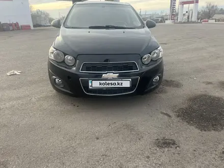 Chevrolet Aveo 2014 года за 3 100 000 тг. в Караганда
