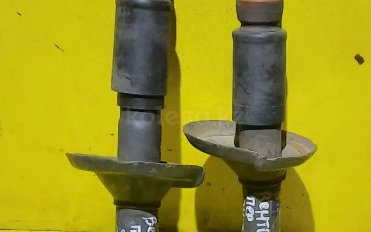 Амортизатор передний стойка фв гольф 3 (венто) за 12 000 тг. в Караганда