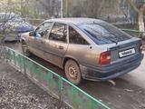 Opel Vectra 1992 годаүшін700 000 тг. в Актобе – фото 2