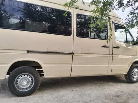 Mercedes-Benz Sprinter 1998 года за 3 500 000 тг. в Кызылорда – фото 3