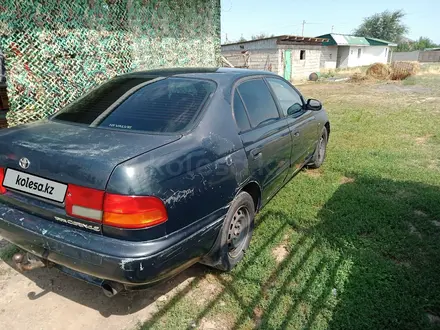 Toyota Carina E 1995 года за 1 700 000 тг. в Сарканд – фото 4