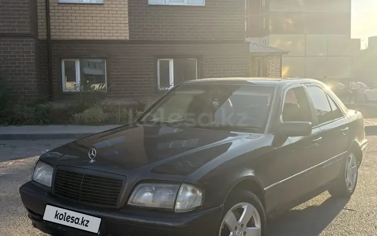 Mercedes-Benz C 180 1993 года за 750 000 тг. в Караганда