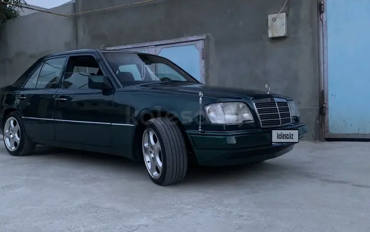 Mercedes-Benz E 280 1995 года за 3 600 000 тг. в Шымкент