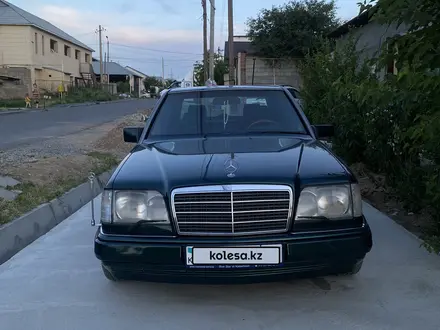 Mercedes-Benz E 280 1995 года за 3 600 000 тг. в Шымкент – фото 14
