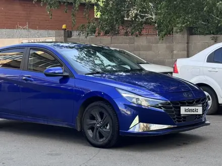 Hyundai Elantra 2021 года за 7 890 000 тг. в Астана – фото 3