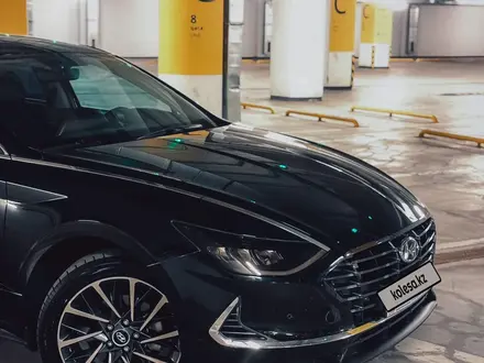 Hyundai Sonata 2020 года за 10 500 000 тг. в Алматы – фото 2