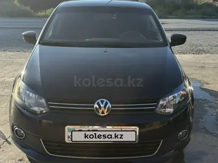 Volkswagen Polo 2015 года за 5 380 000 тг. в Атырау – фото 7