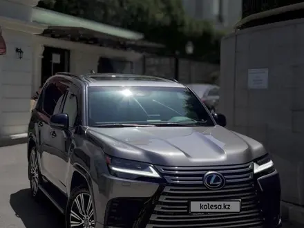 Lexus LX 600 2025 года за 85 000 000 тг. в Алматы – фото 2