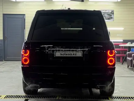 Land Rover Range Rover 2011 года за 16 000 000 тг. в Алматы – фото 16
