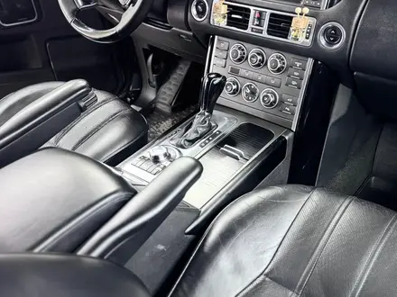 Land Rover Range Rover 2011 года за 16 000 000 тг. в Алматы – фото 20