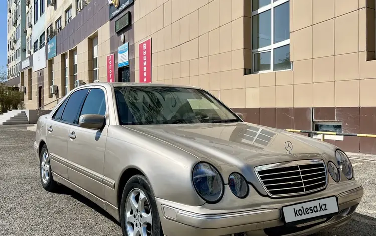 Mercedes-Benz E 320 2001 годаүшін4 500 000 тг. в Актау