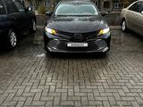 Toyota Camry 2018 года за 11 700 000 тг. в Алматы