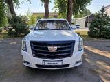 Cadillac Escalade Luxury 2015 годаfor22 500 000 тг. в Алматы – фото 2