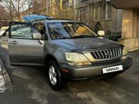 Lexus RX 300 2001 годаfor5 500 000 тг. в Алматы