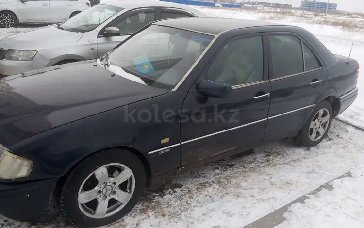 Mercedes-Benz C 200 1994 годаfor1 500 000 тг. в Астана