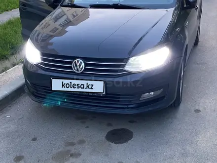 Volkswagen Polo 2018 года за 6 000 000 тг. в Алматы