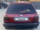 Volkswagen Golf 1995 годаfor1 000 000 тг. в Актобе – фото 3