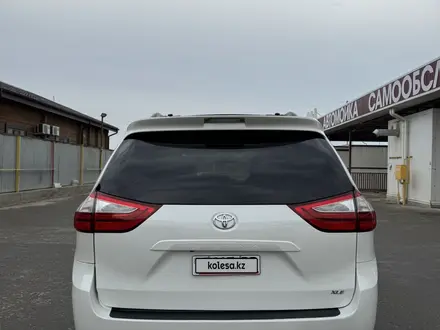 Toyota Sienna 2016 года за 9 500 000 тг. в Атырау – фото 3