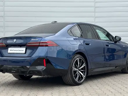 BMW 550 2025 года за 57 750 000 тг. в Астана – фото 5
