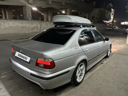 BMW 328 2000 года за 4 500 000 тг. в Алматы