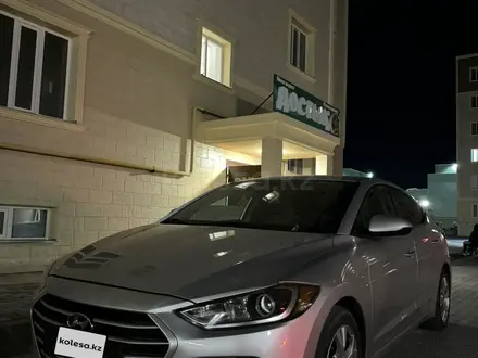 Hyundai Elantra 2017 года за 5 000 000 тг. в Жанаозен