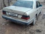 Mercedes-Benz E 200 1991 года за 1 050 000 тг. в Караганда