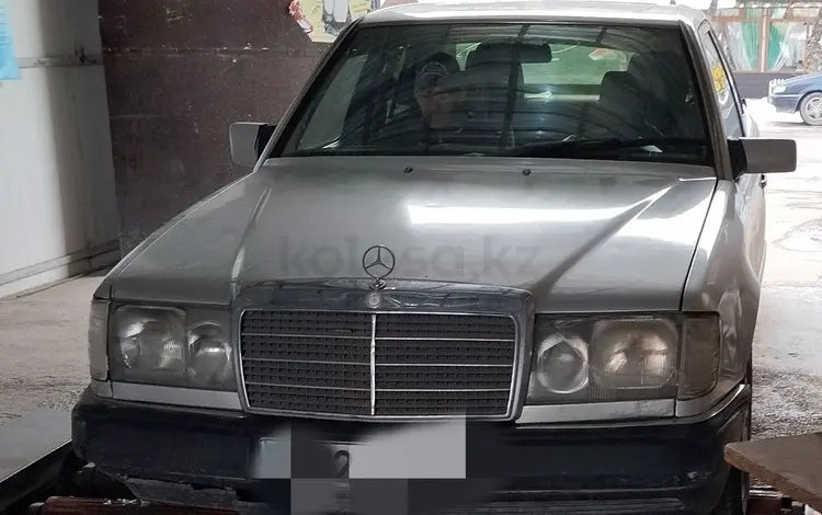 Mercedes-Benz E 200 1993 года за 1 000 000 тг. в Тараз