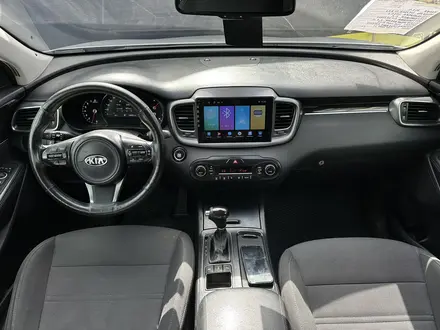 Kia Sorento 2015 года за 10 390 000 тг. в Актобе – фото 23