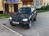 Toyota RAV4 1997 года за 3 200 000 тг. в Алматы – фото 2