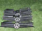 Решетка радиатора Volkswagen golf 6 за 15 000 тг. в Алматы – фото 5