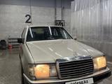 Mercedes-Benz E 230 1991 годаfor1 750 000 тг. в Астана – фото 2