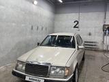 Mercedes-Benz E 230 1991 годаfor1 750 000 тг. в Астана – фото 5