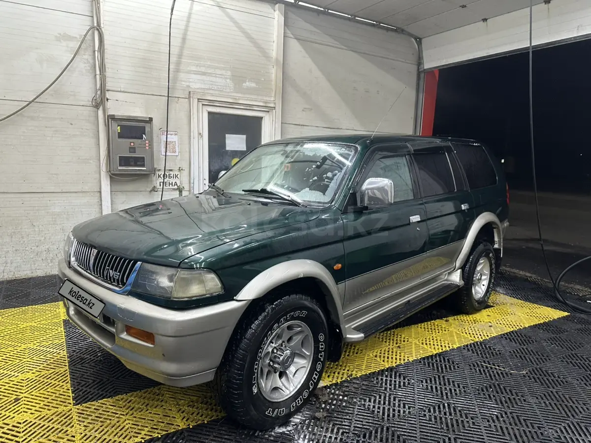 Mitsubishi Montero Sport, 1999