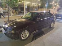 BMW 318 1992 годаүшін1 000 000 тг. в Алматы