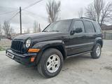 Jeep Liberty 2005 годаүшін4 000 000 тг. в Жаркент – фото 3