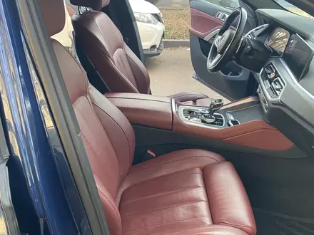 BMW X6 2022 года за 43 000 000 тг. в Алматы – фото 14