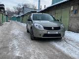 Renault Sandero 2012 годаfor3 800 000 тг. в Алматы – фото 2