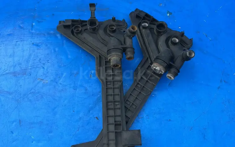 Кранштейн монтажная плата радиатора bmw e46 за 10 000 тг. в Алматы
