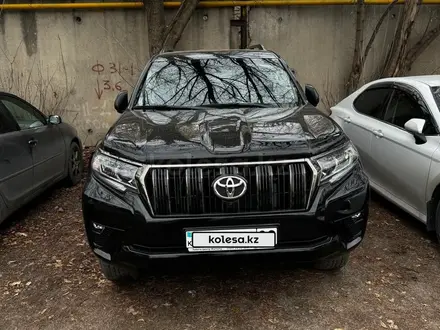 Toyota Land Cruiser Prado 2022 года за 36 000 000 тг. в Алматы – фото 2