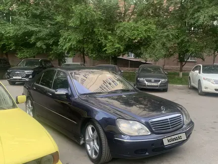 Mercedes-Benz S 320 1999 года за 3 400 000 тг. в Алматы – фото 10