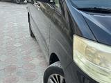 Toyota Alphard 2006 годаүшін10 500 000 тг. в Жанаозен – фото 4