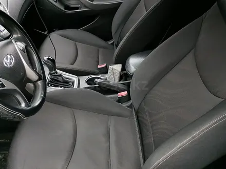 Hyundai Elantra 2014 года за 5 000 000 тг. в Павлодар – фото 9