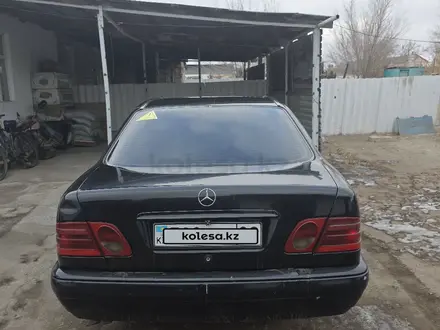 Mercedes-Benz E 280 1997 года за 3 000 000 тг. в Караганда – фото 13