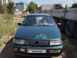 Volkswagen Passat 1994 года за 600 000 тг. в Астана – фото 5