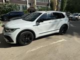 Volkswagen Tiguan 2021 года за 13 100 000 тг. в Уральск – фото 5